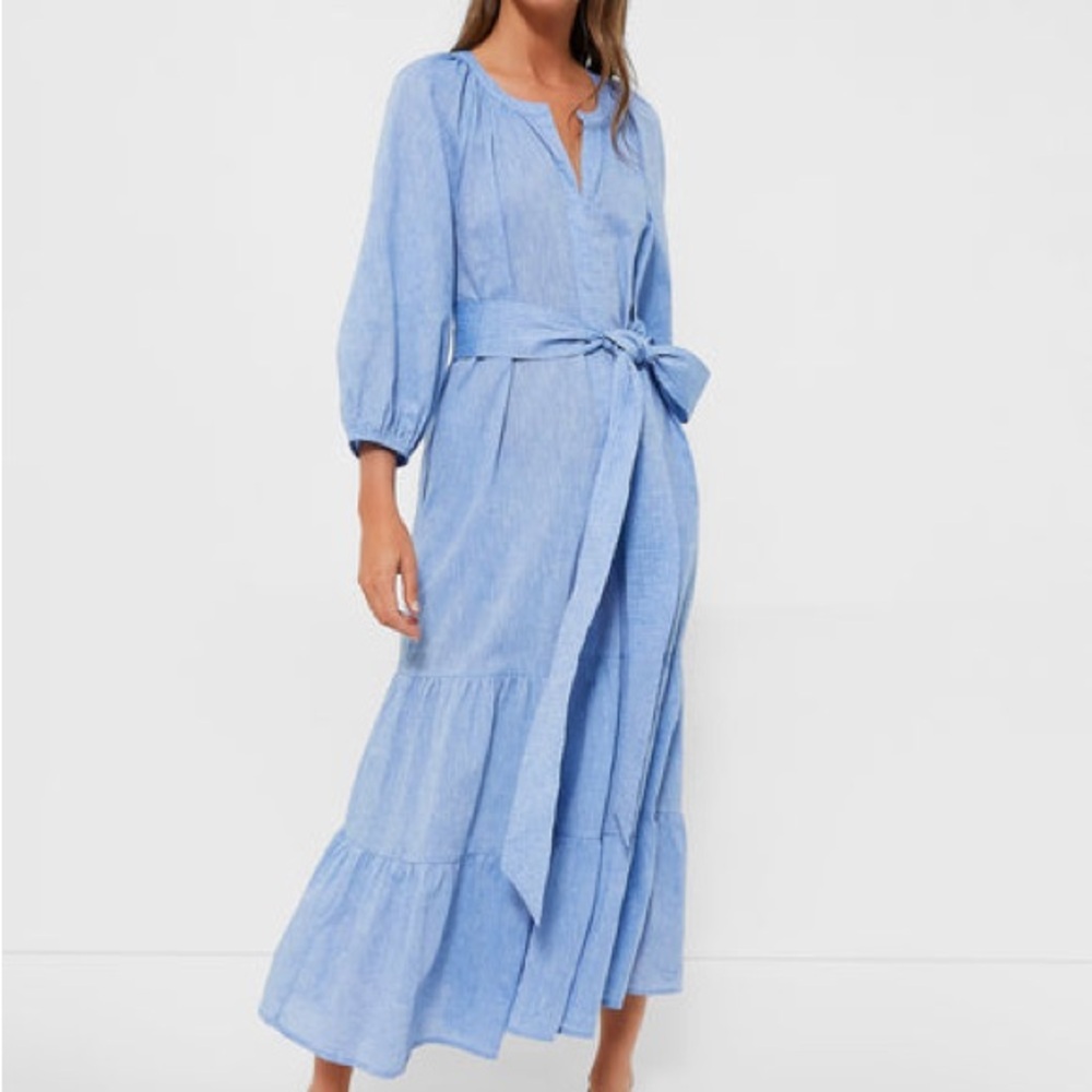 Elegant Blue Midi Dress
